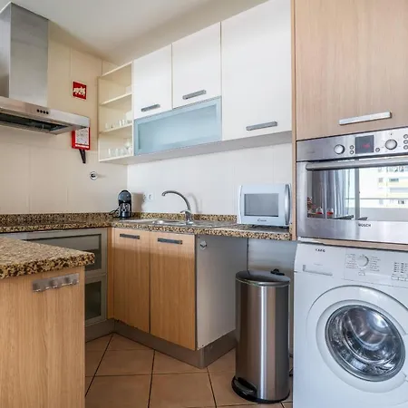 Apartment Charming And Centrally Located In Sunny Portimao