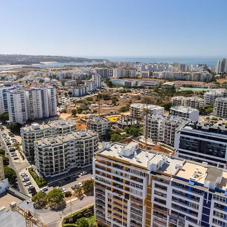 Charming And Centrally Located In Sunny * Portimao