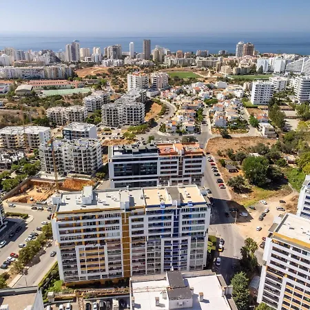 Charming And Centrally Located In Sunny By Lisbeyond بورتيماو